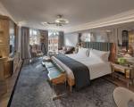Room image #20 at Mandarin Oriental Hyde Park London